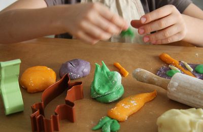 La plus grande invention depuis la play-dough: la pâte à modeler qui se mange