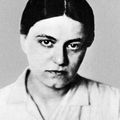 Pour Edith Stein, déportée, martyr et Sainte.