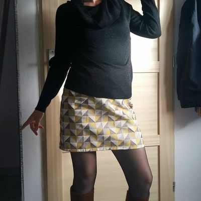 Petite Jupe Jaune / Gris