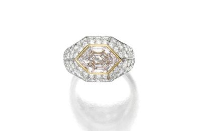 Platinum, gold and diamond ring, Bulgari