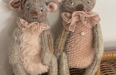 Tic et tac hihi deux minis tout rose..(9cm)