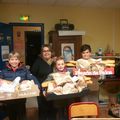 vente de viennoiseries par les enfants au profit de leur voyage scolaire