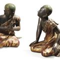 Deux orants agenouillés en bronze et bronze laqué or. Birmanie, XIXe siècle