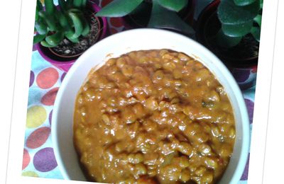 Dhal de lentilles blondes au curry 