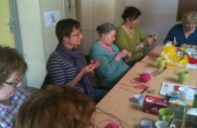 Octobre Rose - Projet du tricot urbain (yarn-bombing) - Photos