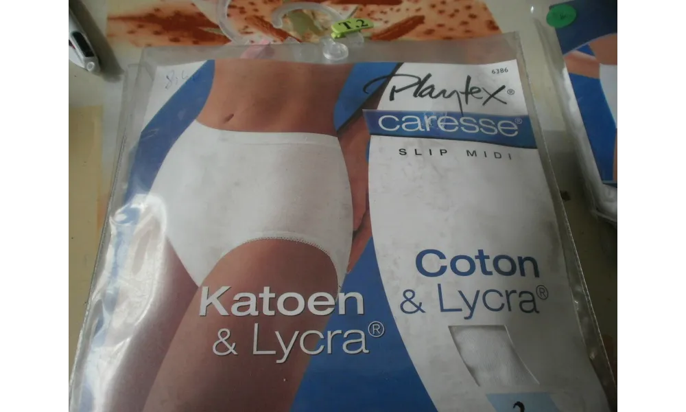 DESTOKAGE !!! slips , culottes, gaines playtex 