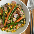 POLENTA AU PARMESAN & PETiTS LÉGUMES DE PRiNTEMPS