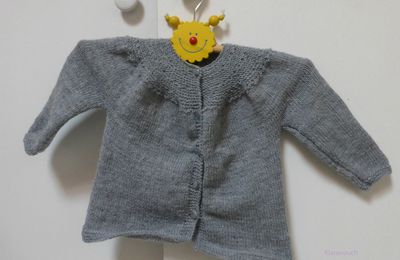 cardigan à empiècement arrondi gris