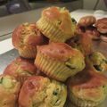 Mini cakes salés courgette, chèvre frais et herbes de Provence