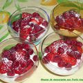 Mousse de mascarpone aux fruits rouges.