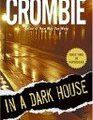 IN A DARK HOUSE, de Deborah Crombie