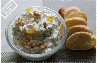 Tartinade de roquefort aux fruits secs