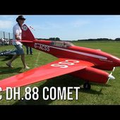 Big RC De Havilland DH.88 Comet - Fine Scale Model Flying At Flight Show