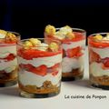 Verrine crème de mascarpone, fraises et spéculoos