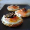 Minis blinis de saumon aux truffes...