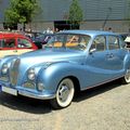 Bmw 501 4 door saloon de 1955 (RegioMotoClassica 2011)