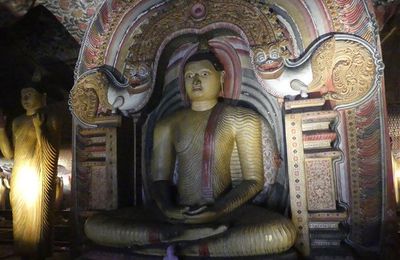 Voyage au Sri Lanka - Dambulla et la visite des grottes bouddhistes