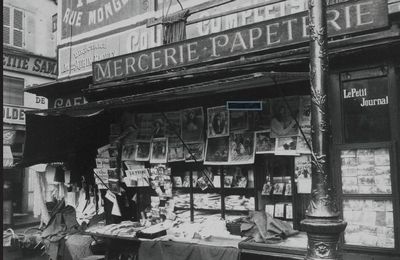 Atget, rue Mouffetard 1912