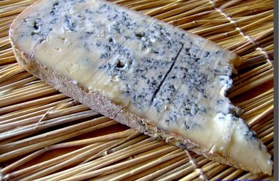 Omelette au Bleu de Gex