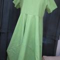 Une robe EULALIE en lin vert Granny Smith...