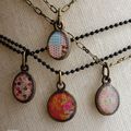 Colliers court et cabochons japonisant