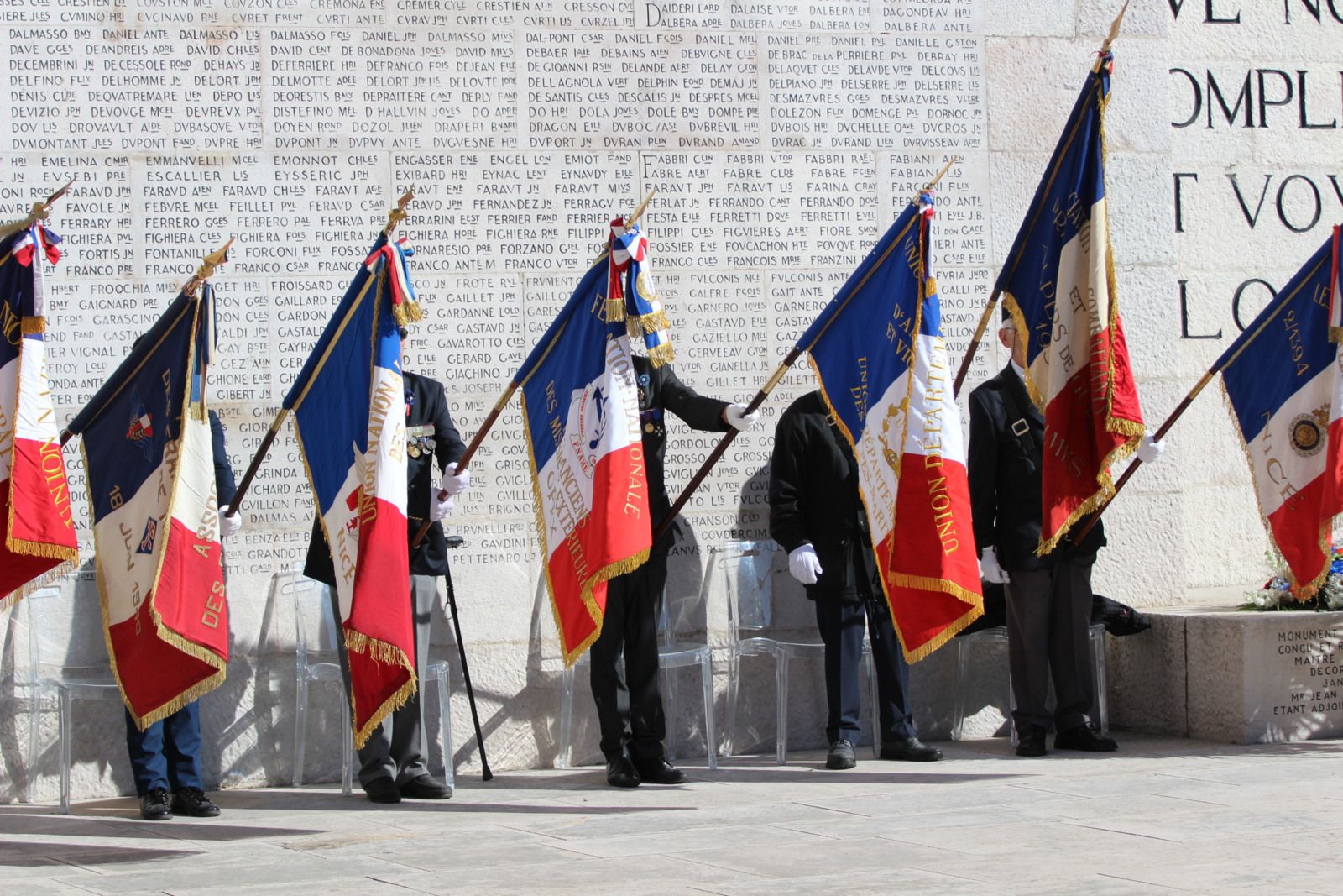 MONUMENT AUX MORT 8 MAI 2024 099