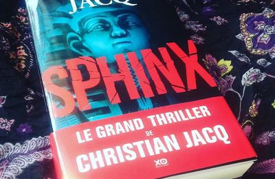 Sphinx -Christian Jacq.