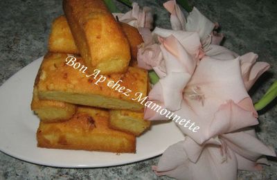 Madeleines longues et courtes aux zestes de citron