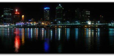 Brisbane River... by night.