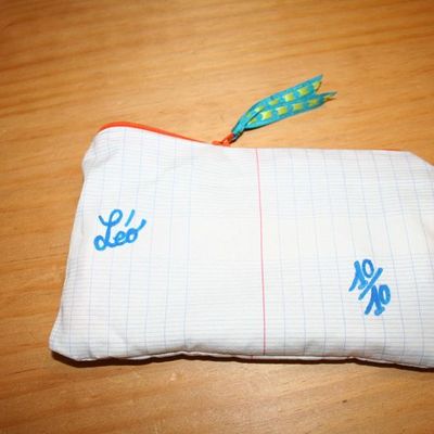 Et une petite trousse homemade...pour Léo
