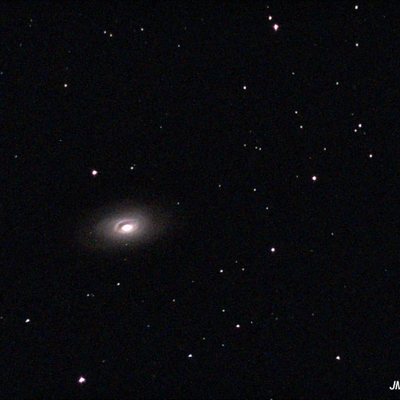 Galaxie de l'Oeil noir (M64)