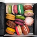 De bons macarons comme cadeaux de l'entreprise