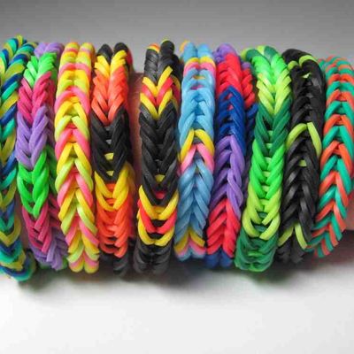 Les Loom Bands VS les bracelets Zip
