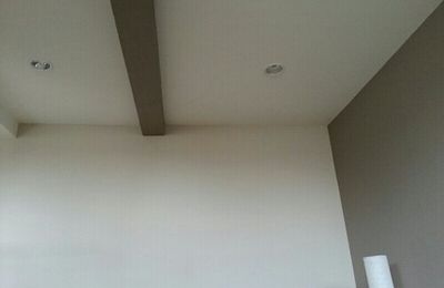 peinture beige et plinthes 