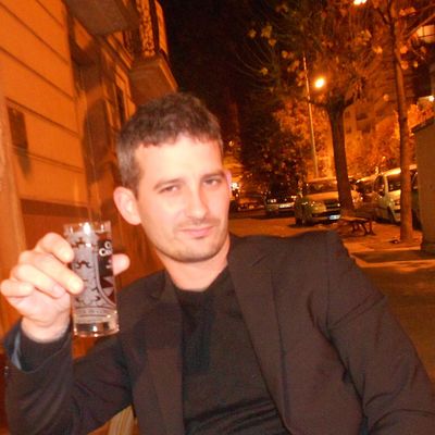 Retour aux affaires...