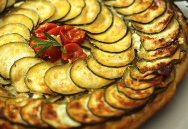 TATIN DE COURGETTES, FÉTA ET ROMARIN DU BLOG UN SIPHON FON FON