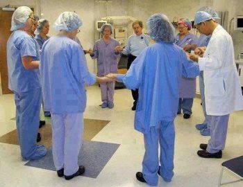 Des 'guérisseurs' dans les hopitaux français