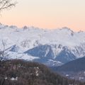 Une animation très appréciée après le ski :un moment de détente au bar du centre de vacances de la Plagne