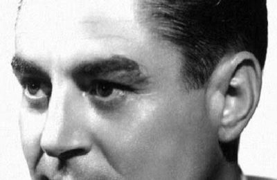 LEO  McCAREY