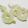 A jade 'Dragon' pendant, Warring States period (475-221 BC)