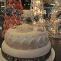 Gâteau de Fiançailles 3D blanc, gris et strass