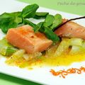 Mi-cuit de saumon poché à l'huile d'olive vanillée, salade de poireaux à l'orange