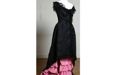 Exceptionnelle Robe Flamenco créée par Balenciaga Haute Couture, griffée et numérotée 62272. vers 1958. 