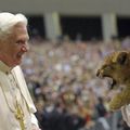 Le Pape et Le Lion