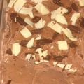 GLACE CHOCOLAT AU LAIT ET PEPITES CHOCO LAIT ET BLANC