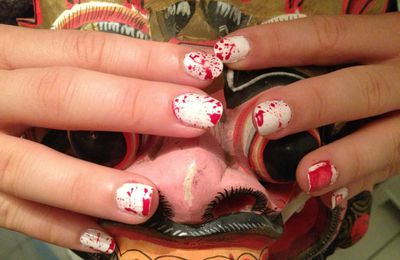 Nail Art "DEXTER"...