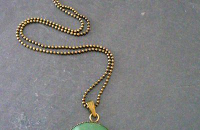 Pendentif Aventurine & laiton