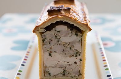 Pâté en croute à la volaille et au citron confit