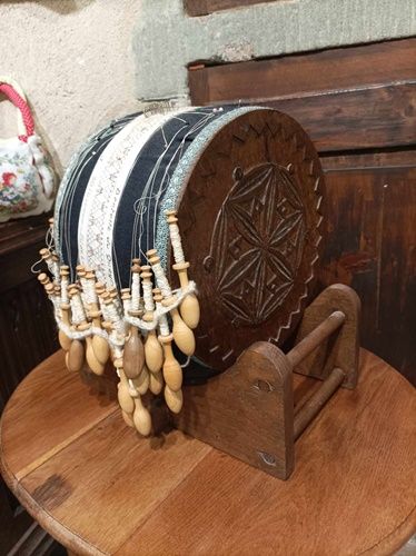 Thème de l'expo : Aux coeurs des villages