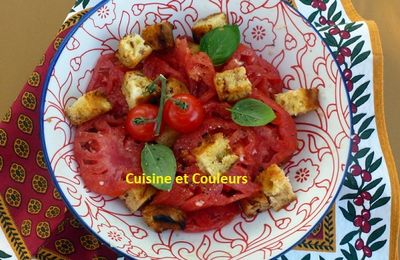 Panzanella aux croûtons de cake grillés 